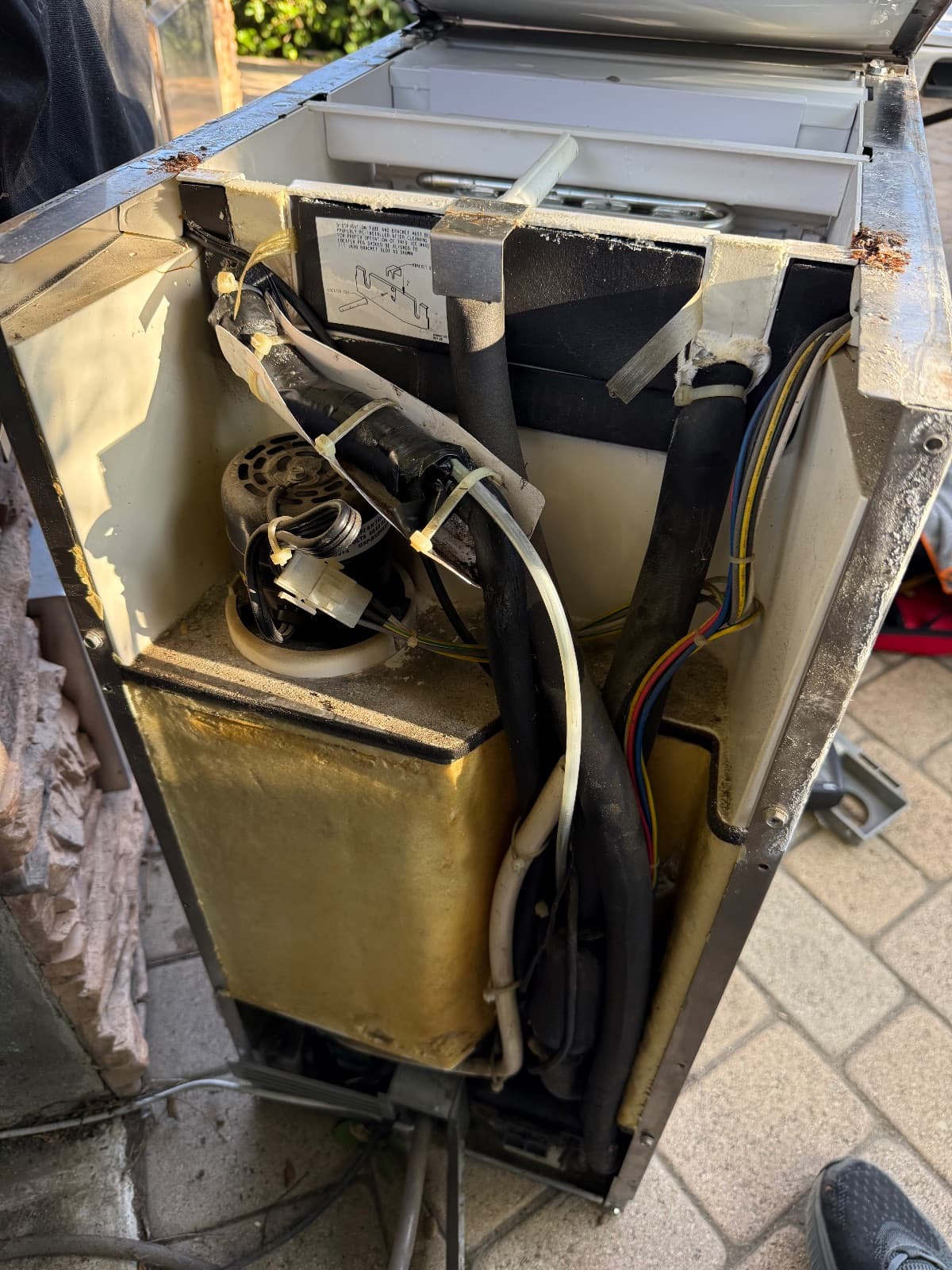 Freezer Repair service (2 of 4) — iRoss Appliance Repair, Glendale, CA