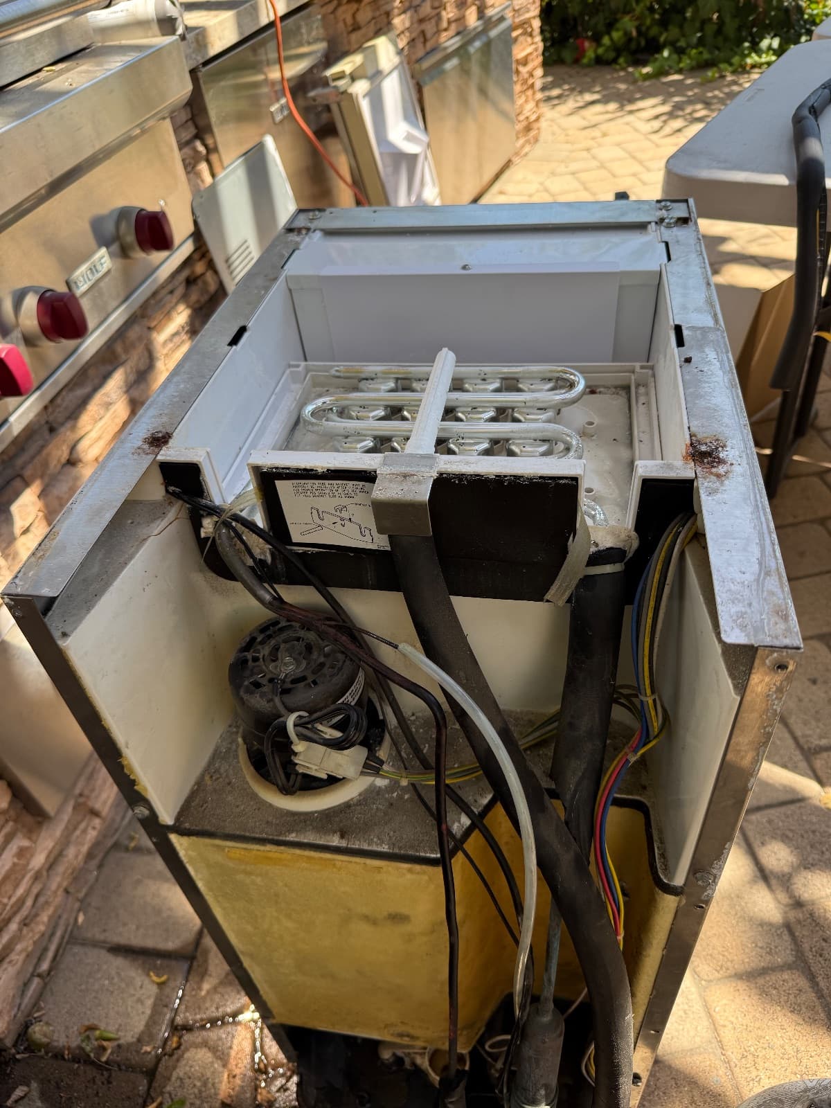 Sub-Zero freezer repair service in Glendale, CA — job photo by iRoss Appliance Repair